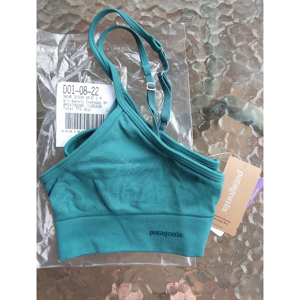 NWOT-Patagonia Barely Everyday bra